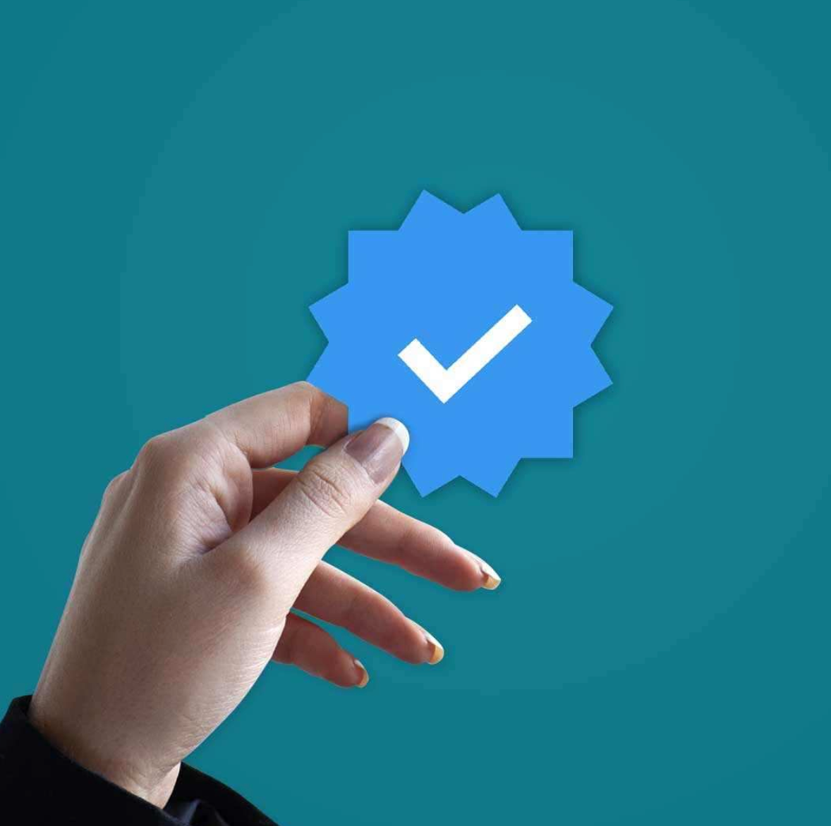 CLAUZIO Verified sticker